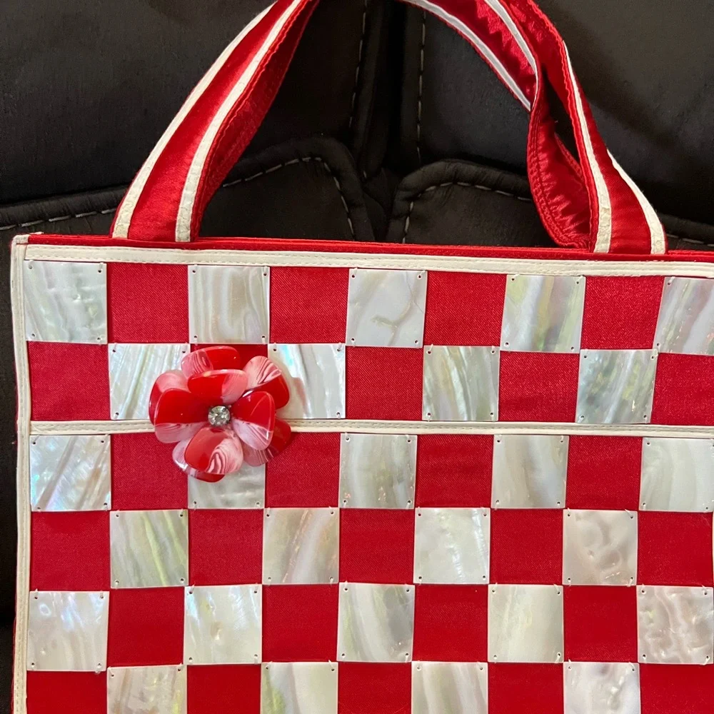 Red and White Checkered Tote Bag - Picture 3 of 10